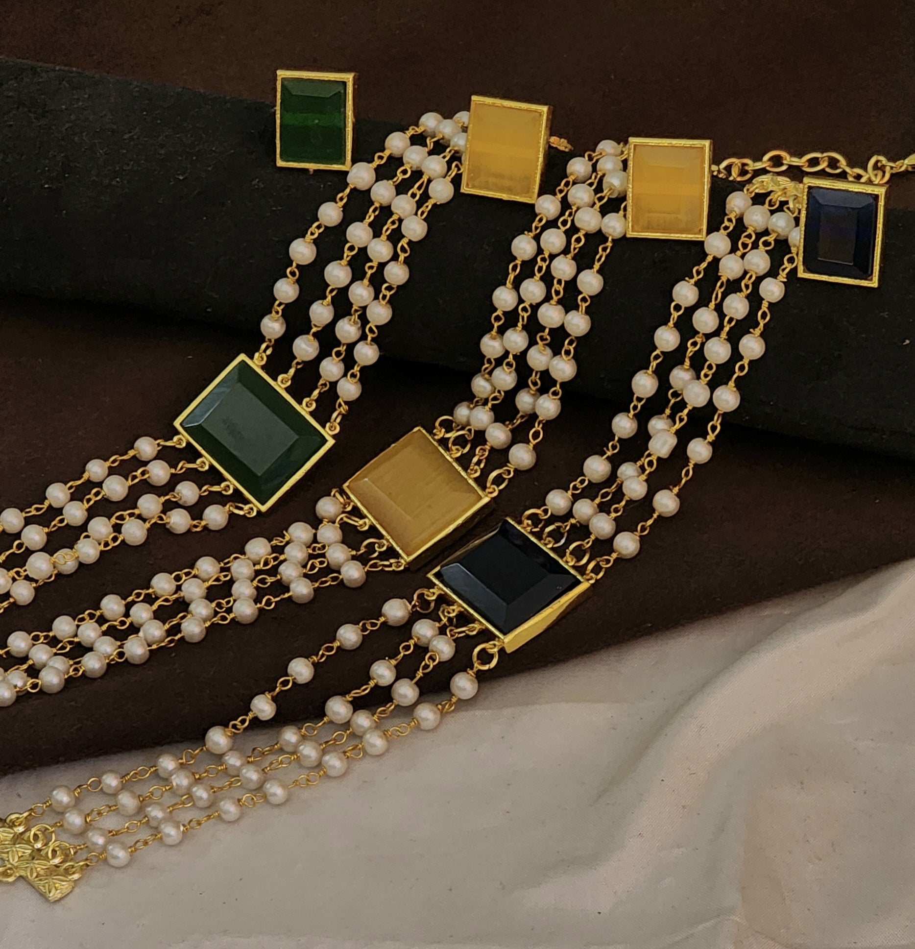 Pearl bead haram