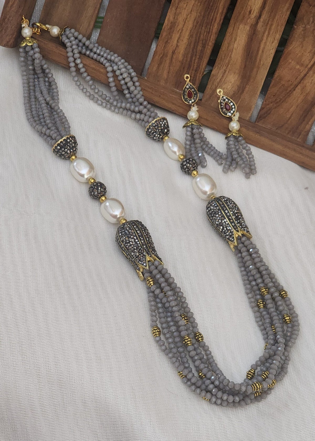 Antique lotus handmade beads maala with earrings