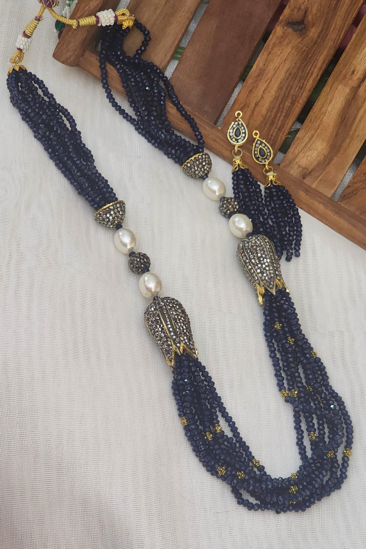 Antique lotus handmade beads maala with earrings