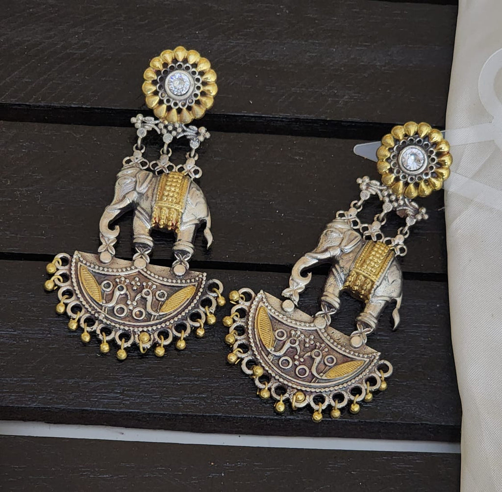 Ruchitha Sadineni bahubali dual tone earrings