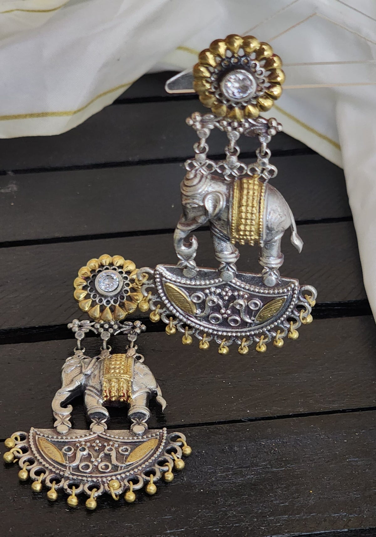 Ruchitha Sadineni bahubali dual tone earrings