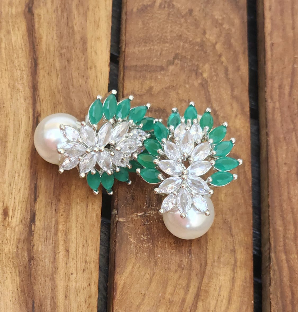 Premium leaf shape ad stone earrings